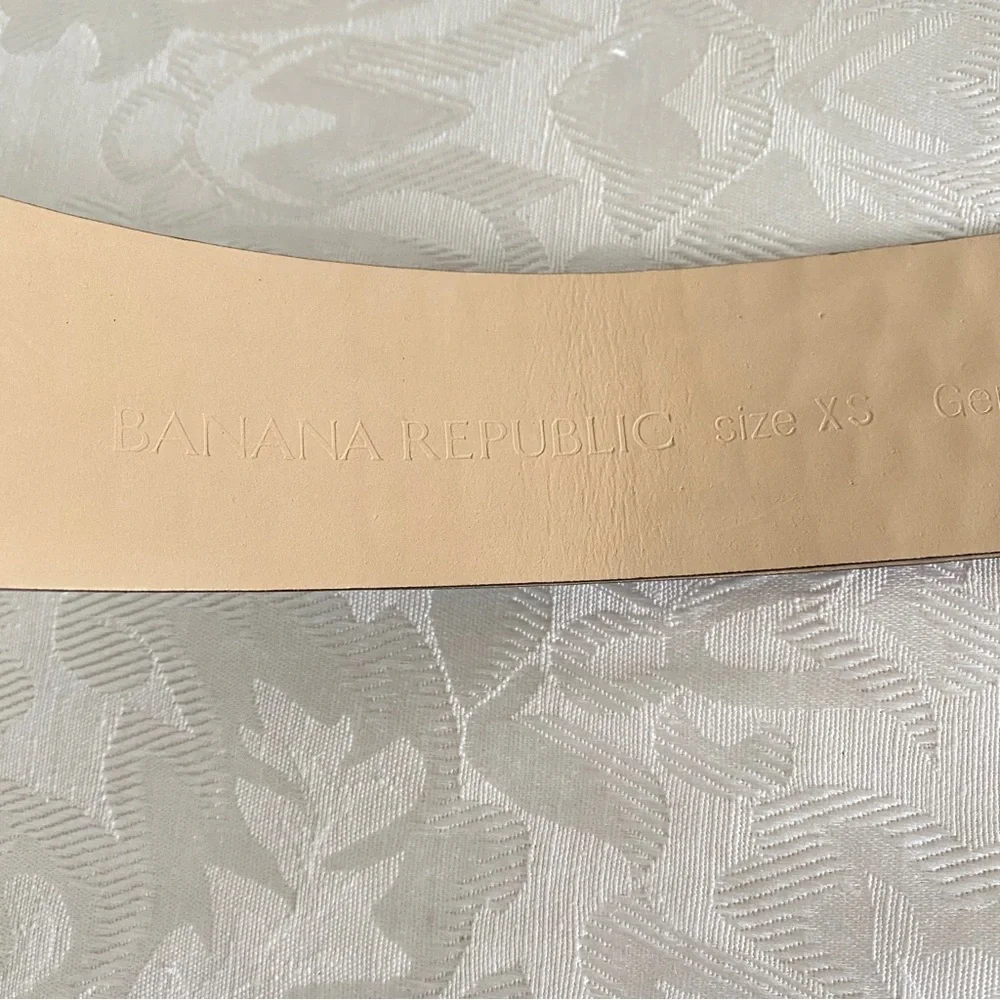Banana republic croc Italian leather gray belt